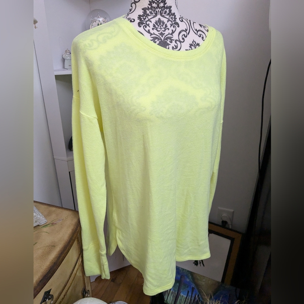 Ideology NWT top